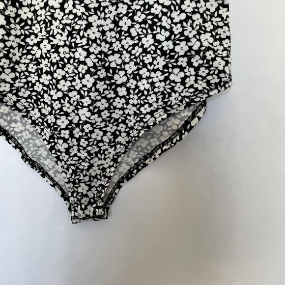 Black & White Floral Print Bodysuit With Spaghetti Straps By Gaze XS Size Polyes - Picture 3 of 8